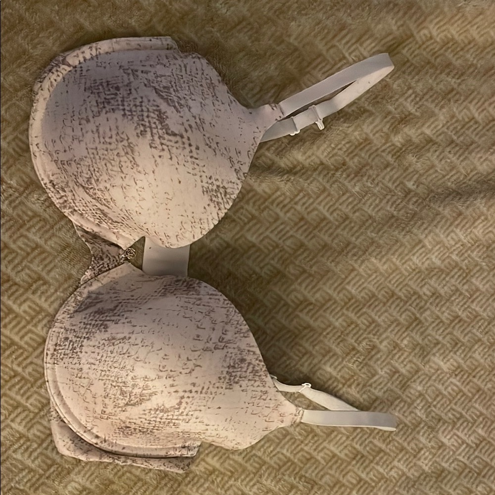 Betsey Johnson Forever Perfect T-Shirt Bra, 34 DD